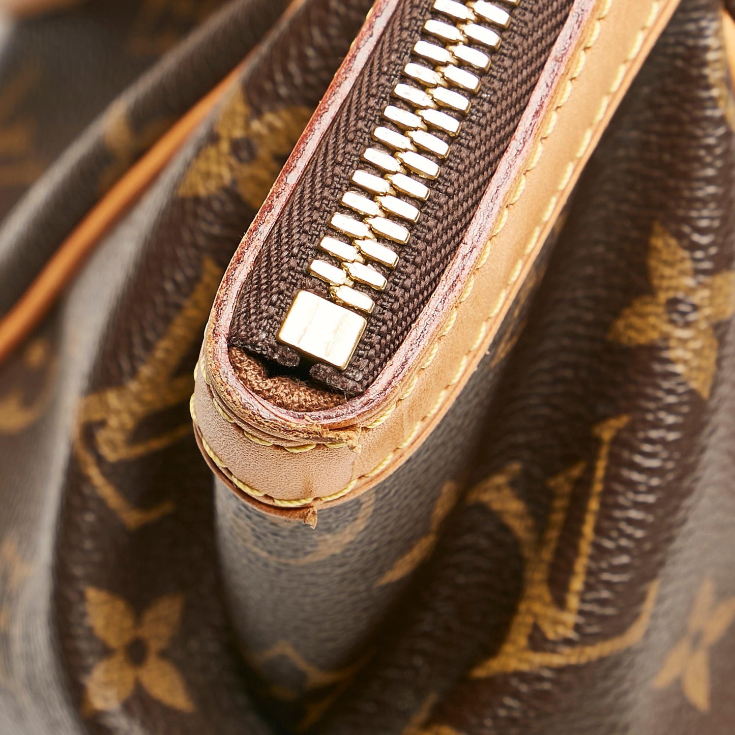 Louis Vuitton Monogram Tivoli PM (SHG-34454)