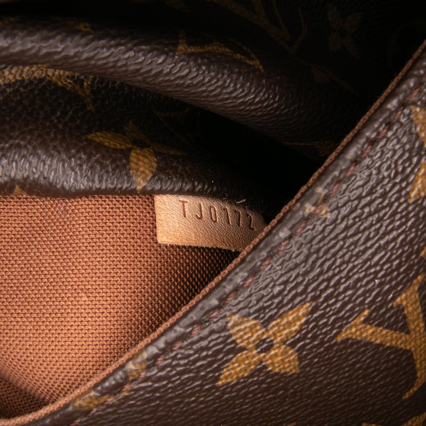 Louis Vuitton Monogram Totally MM