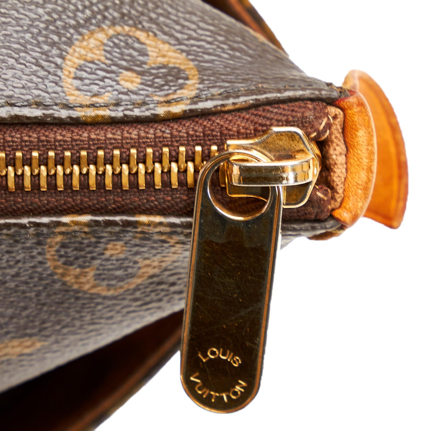 Louis Vuitton Monogram Totally PM (SHG-63Mlwp)