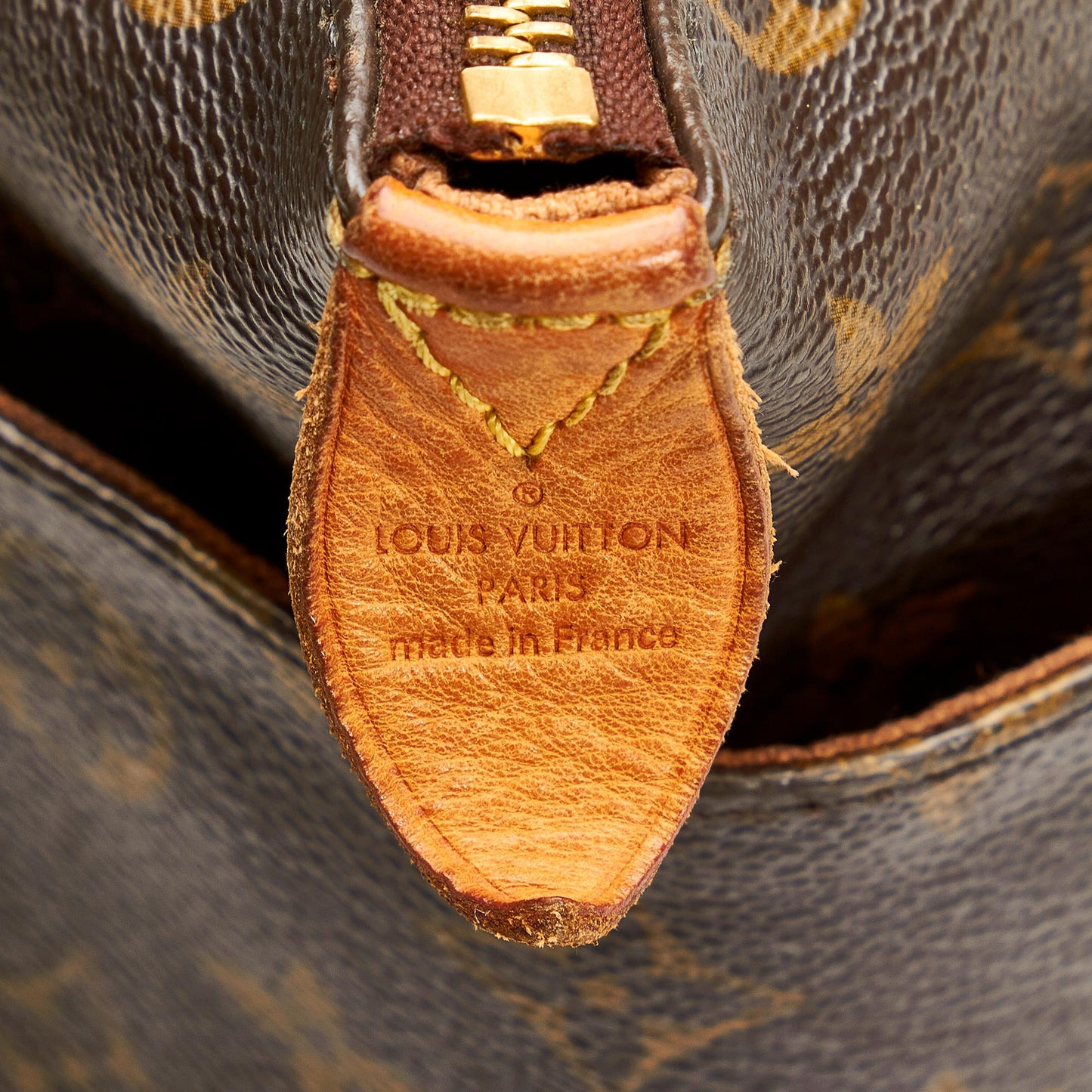 Louis Vuitton Monogram Totally PM (SHG-63Mlwp)