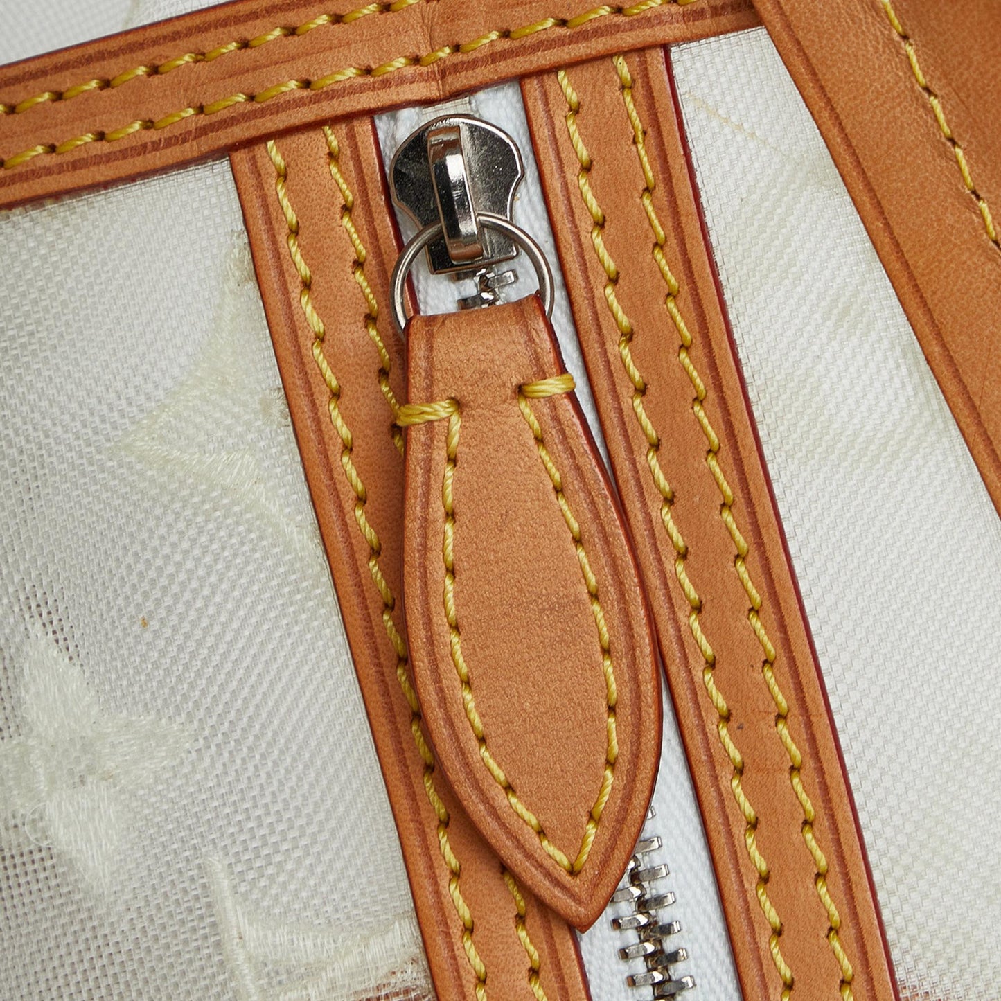 Louis Vuitton Monogram Transparence Lockit East-West (SHG-D5r051)