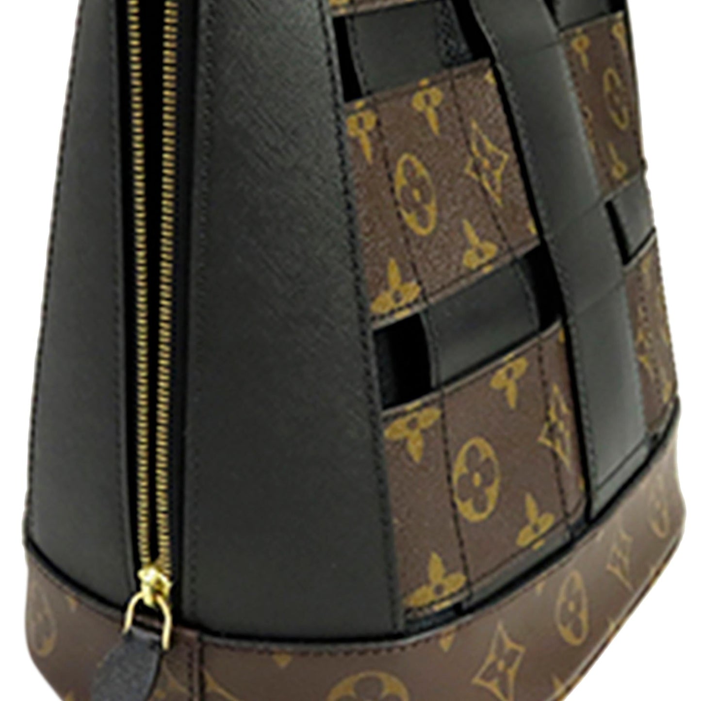 Louis Vuitton Monogram Tressage (SHG-tATnjS)