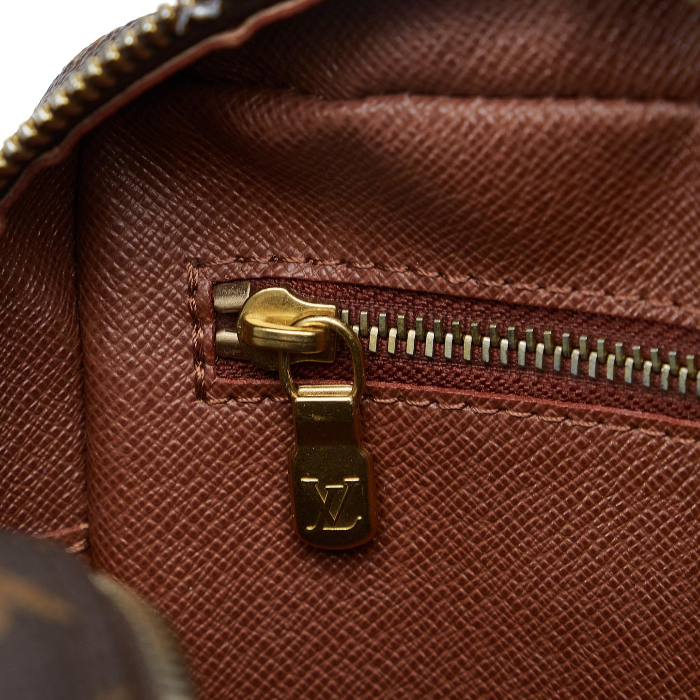 Louis Vuitton Monogram Trocadero 27 (SHG-kJwIEA)