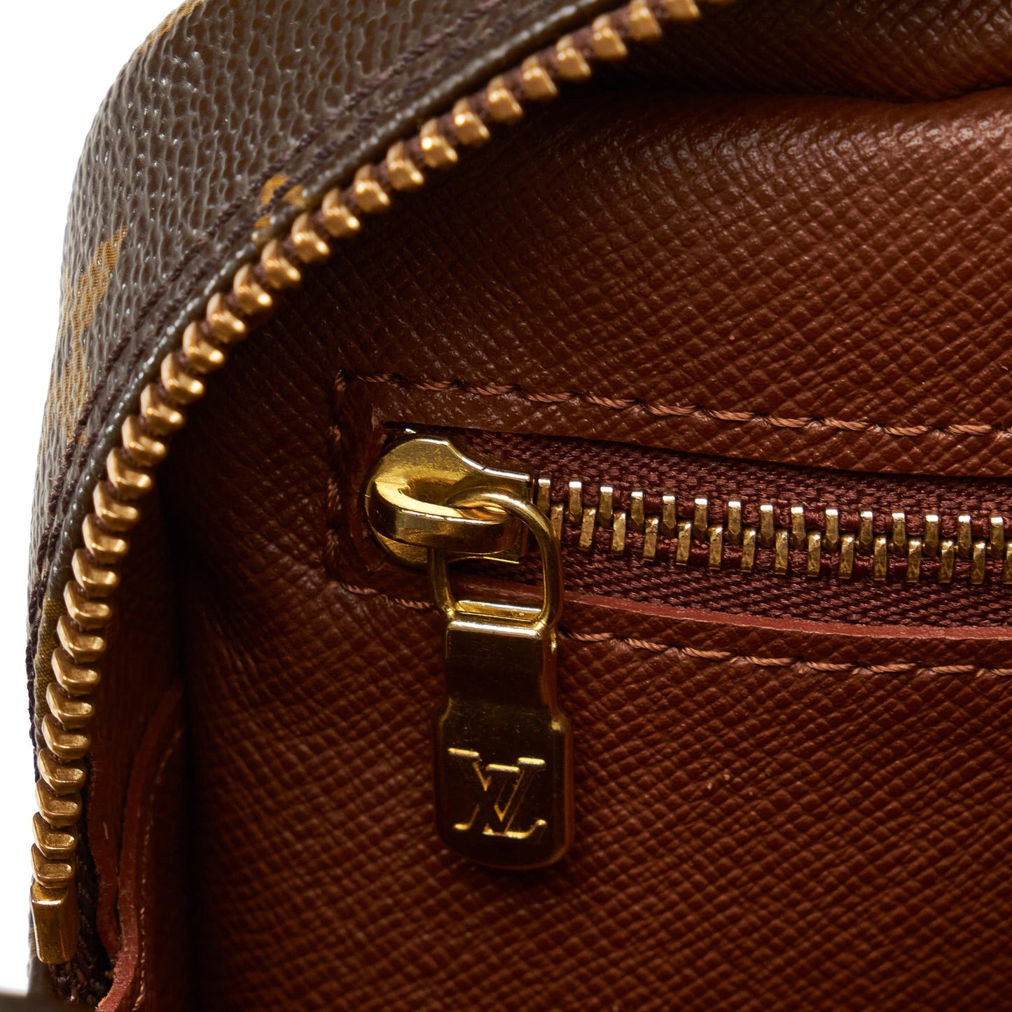 Louis Vuitton Monogram Trocadero 27 (SHG-fFD4TE)
