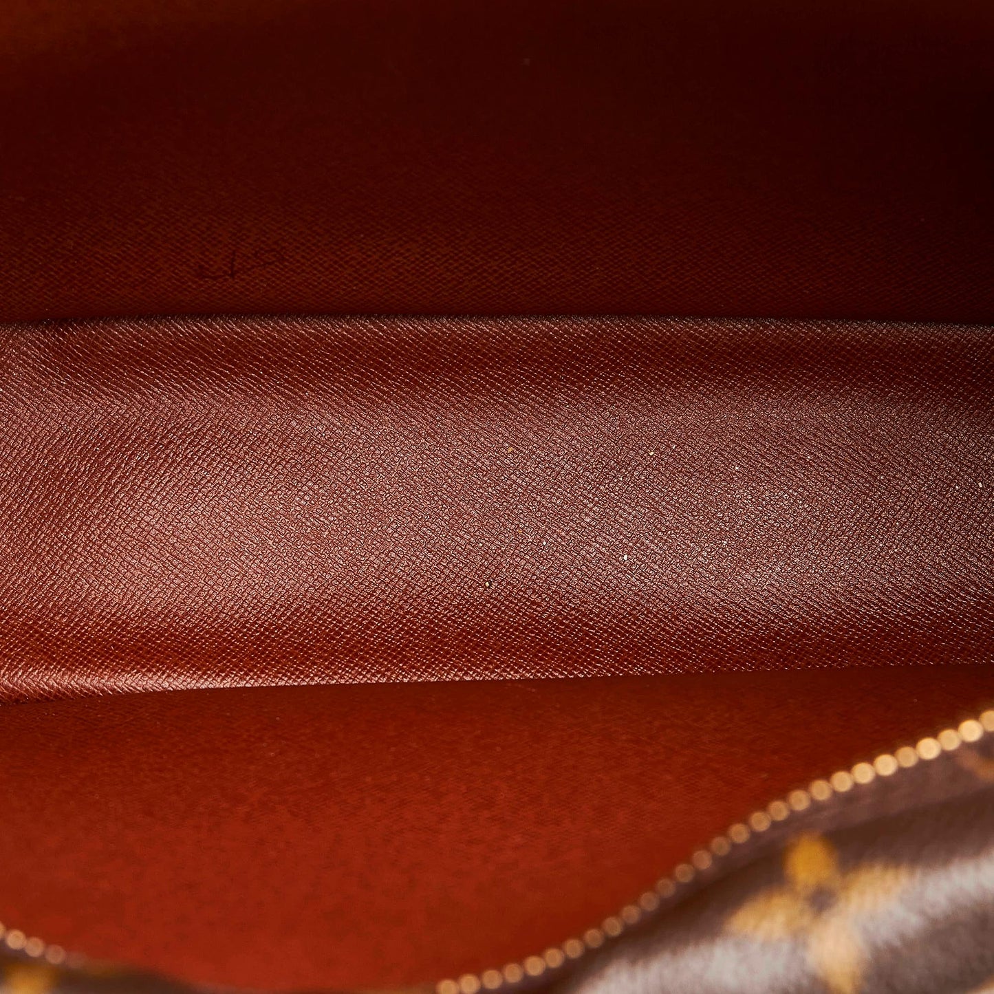 Louis Vuitton Monogram Trocadero 30 (SHG-28783)