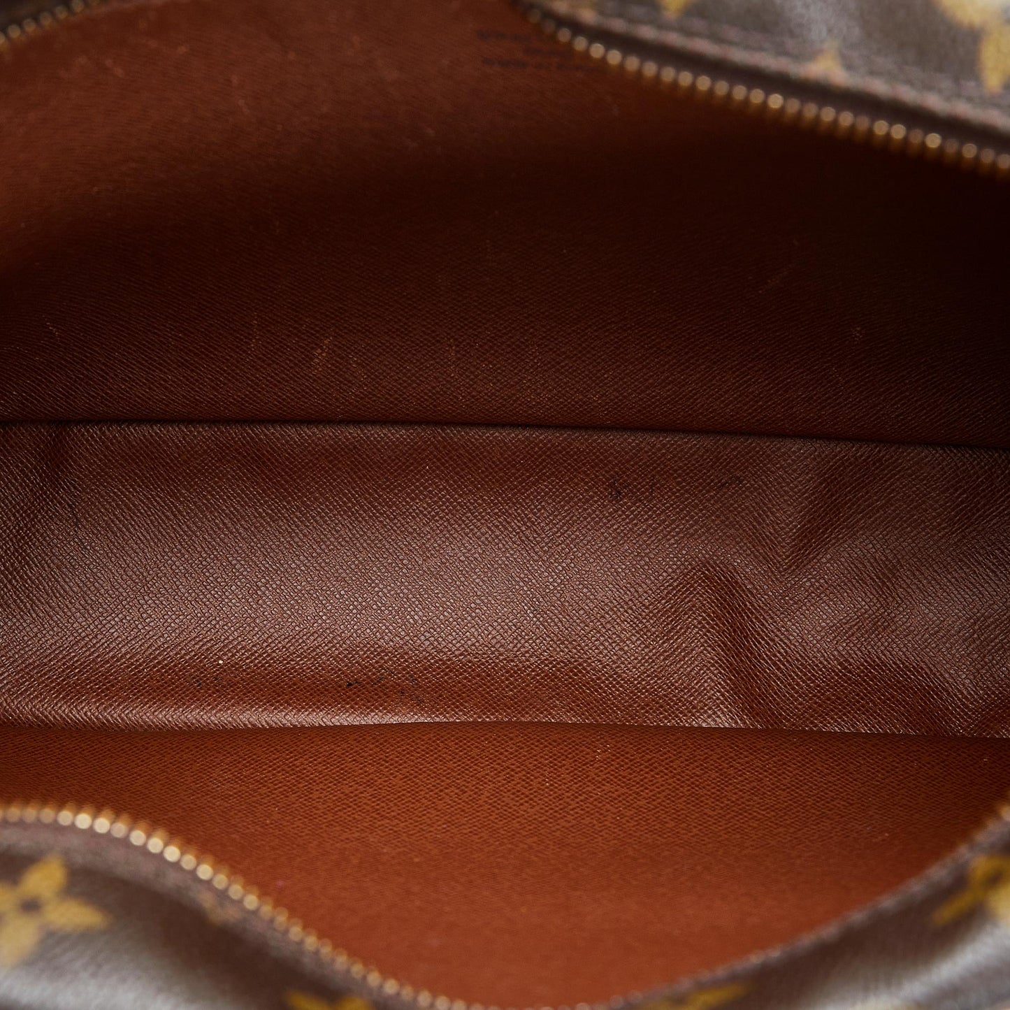 Louis Vuitton Monogram Trocadero 30 (SHG-N5X511)