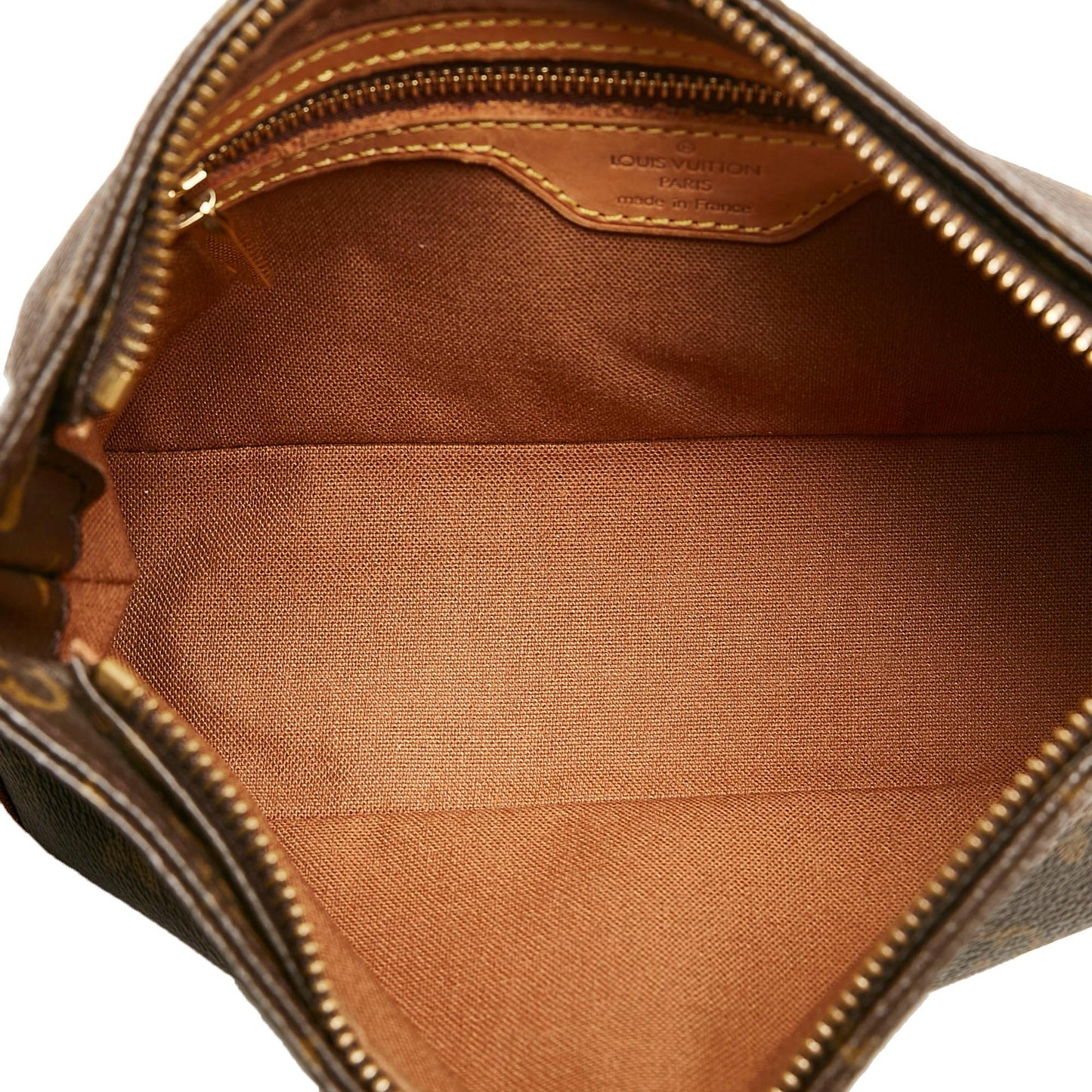 Louis Vuitton Monogram Trotteur (SHG-fqT4ld)