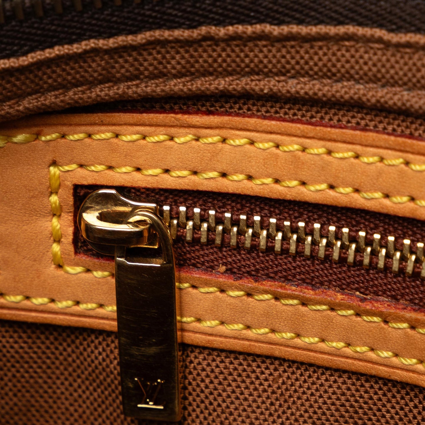 Louis Vuitton Monogram Trotteur (SHG-O7QAi6)