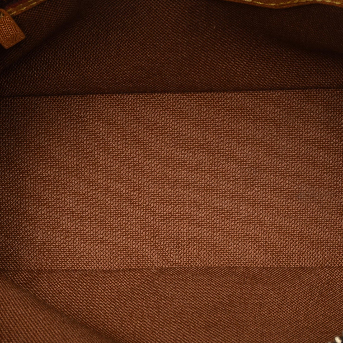 Louis Vuitton Monogram Trotteur (SHG-O7QAi6)