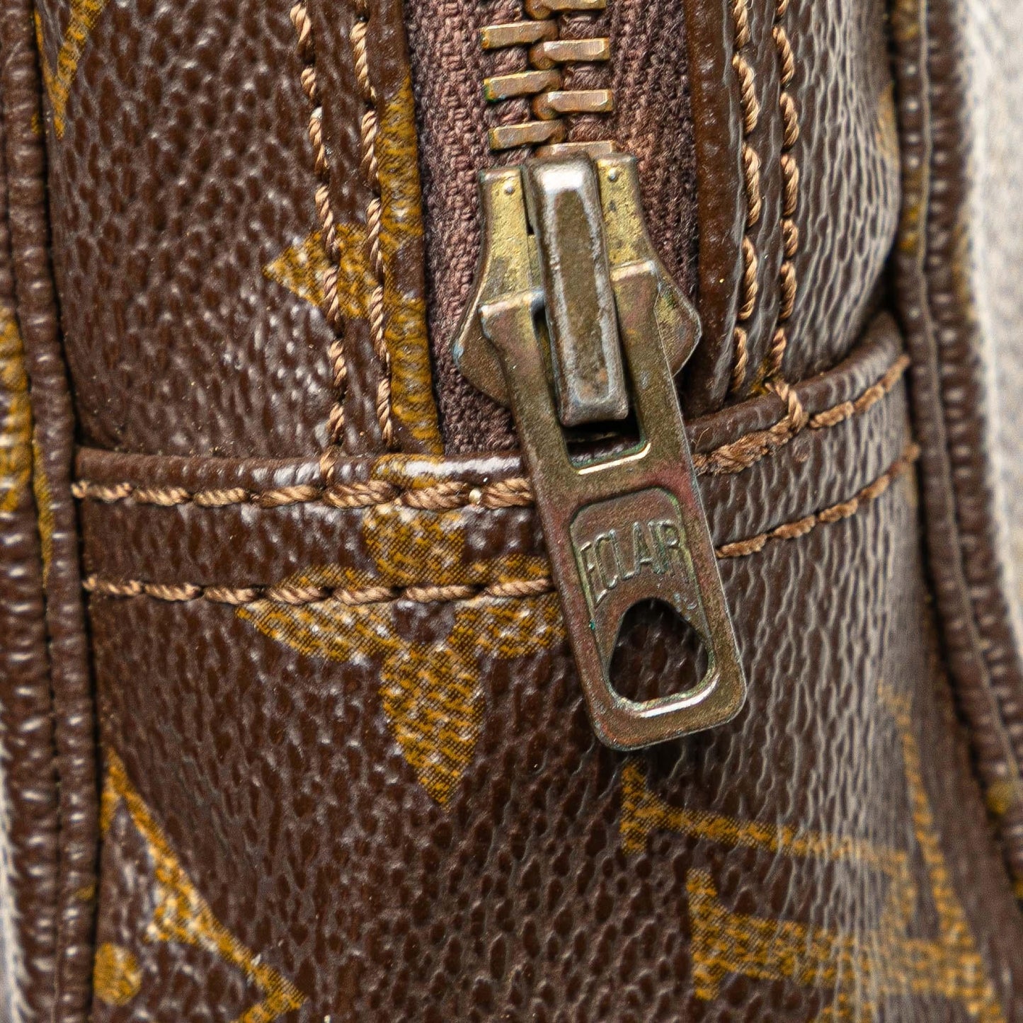 Louis Vuitton Monogram Trousse Toilette 18
