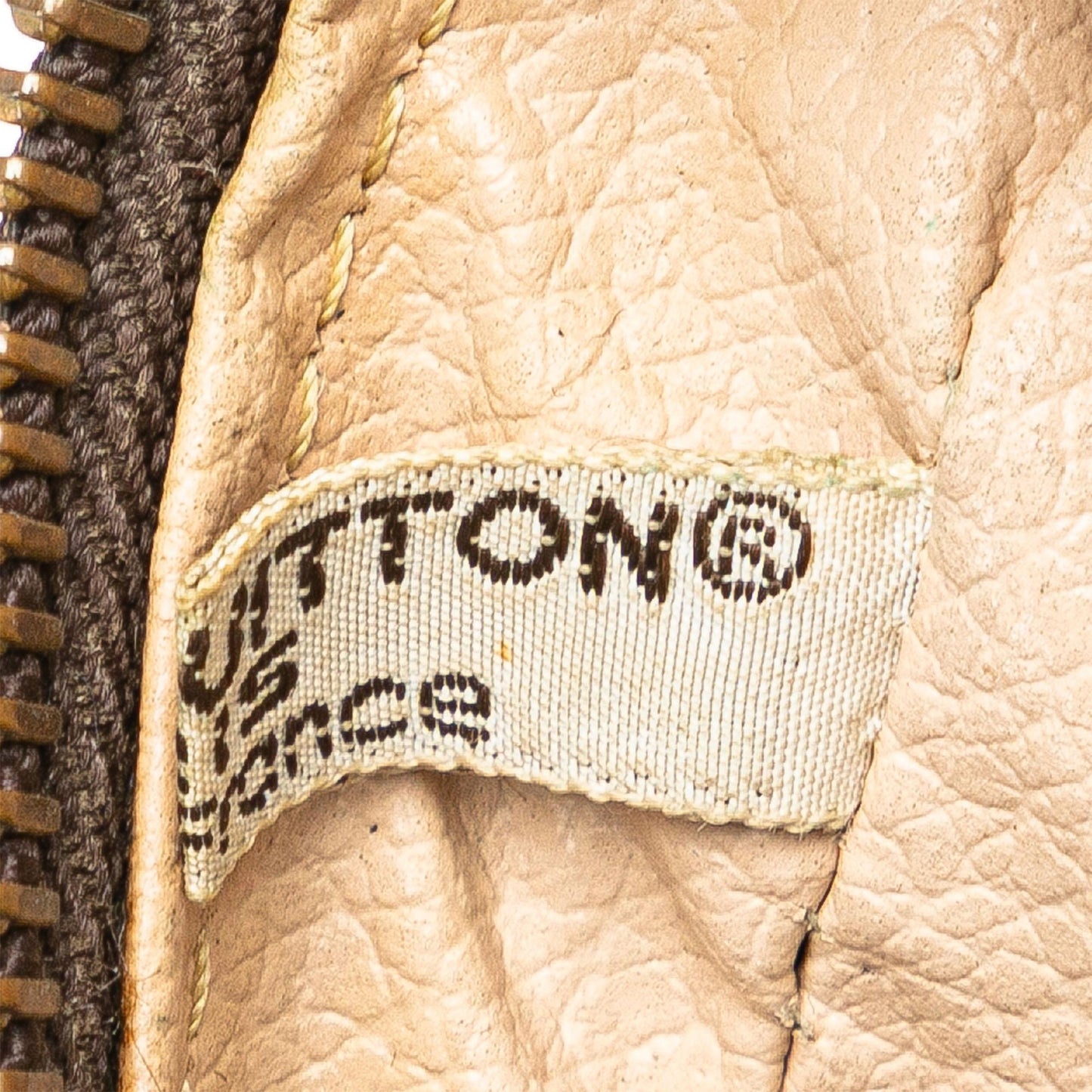 Louis Vuitton Monogram Trousse Toilette 23