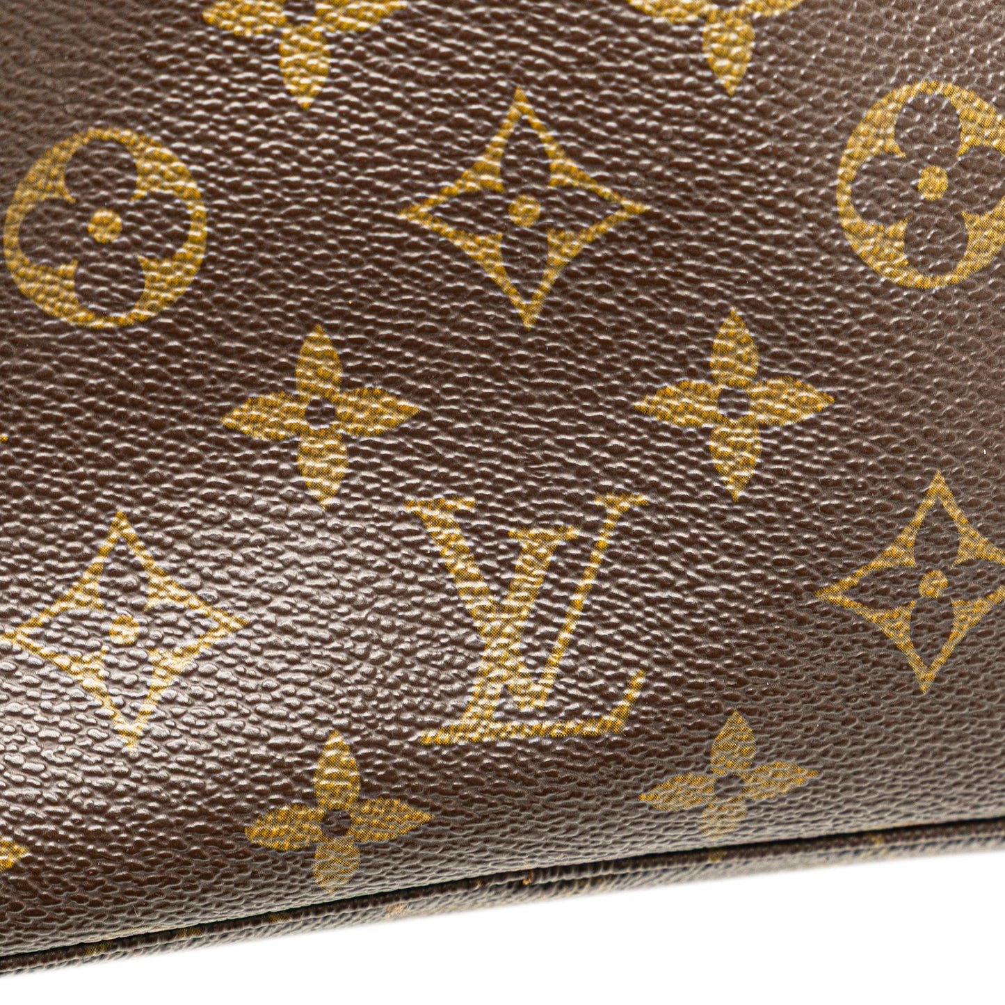 Louis Vuitton Monogram Trousse Toilette 23