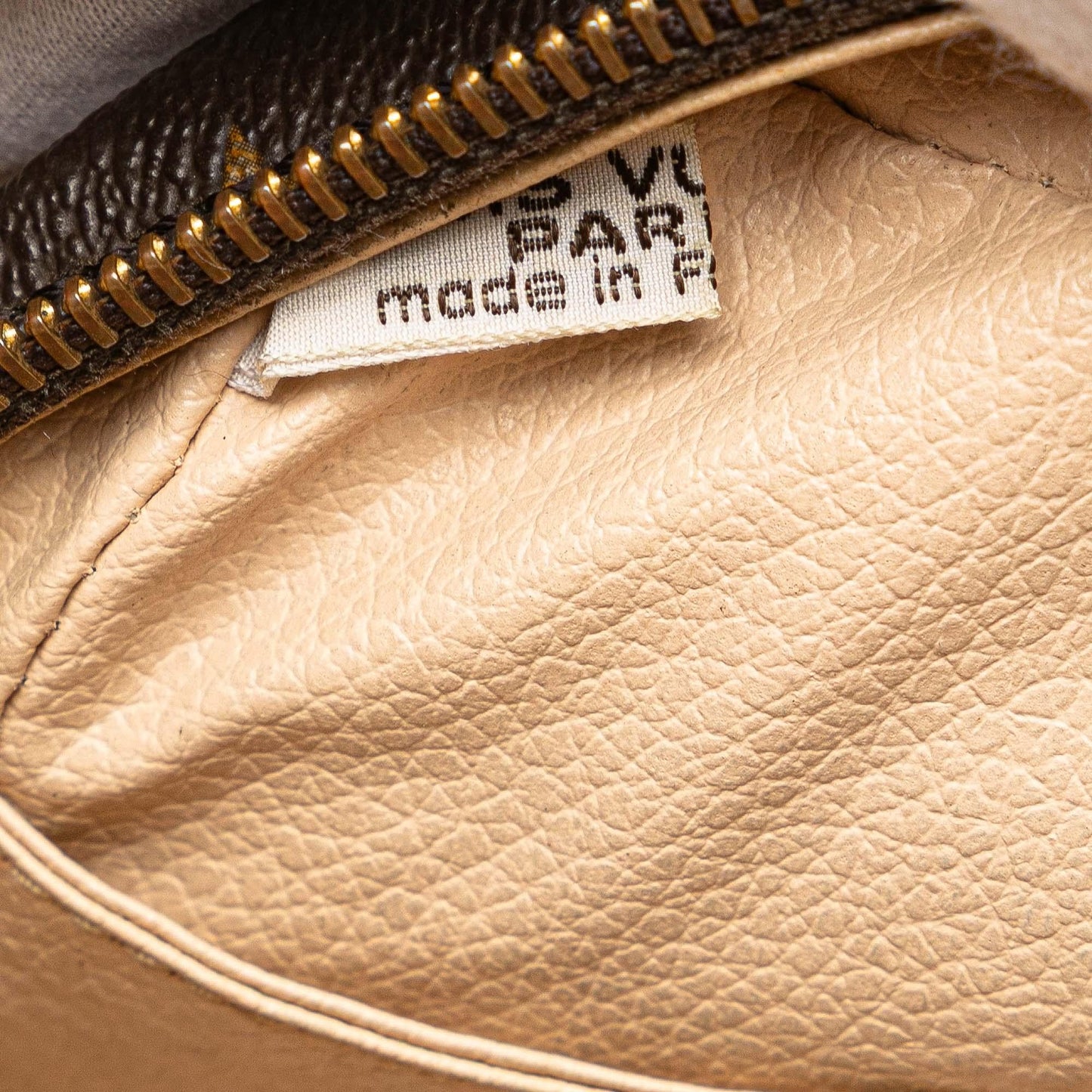 Louis Vuitton Monogram Trousse Toilette 23