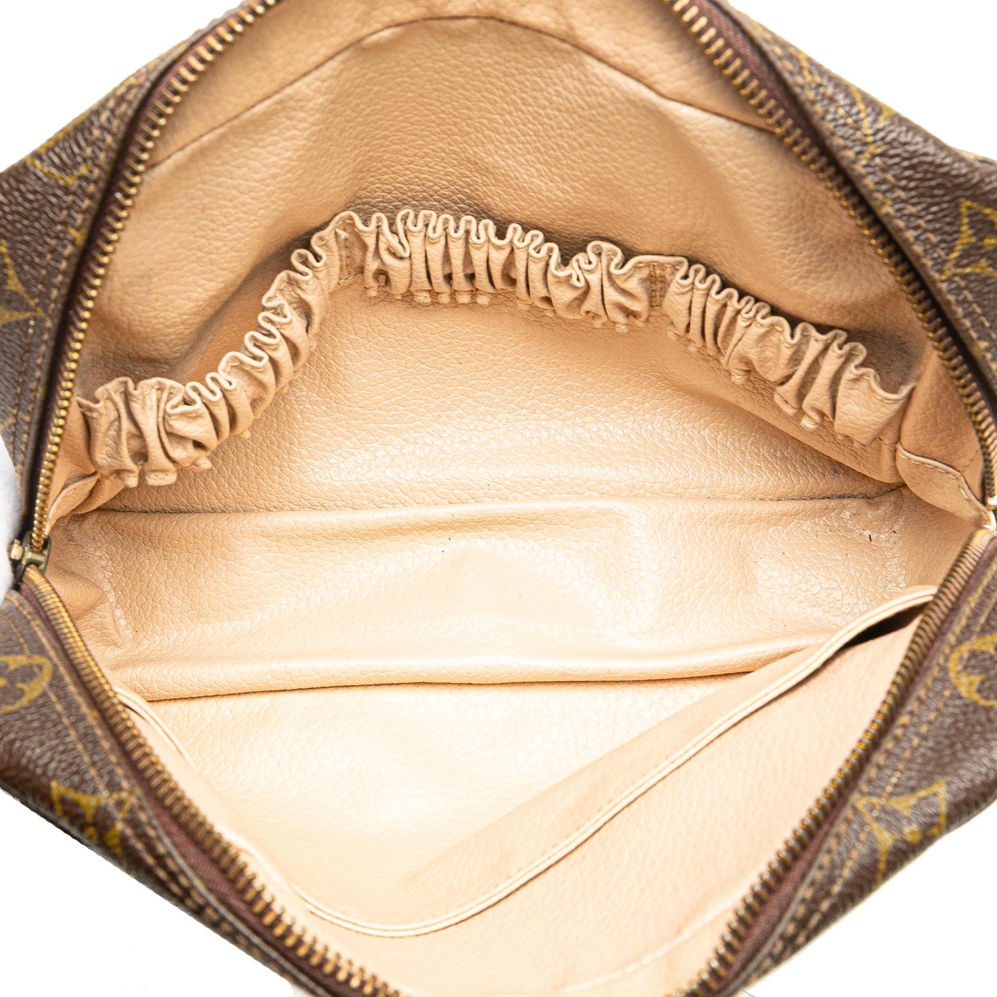 Louis Vuitton Monogram Trousse Toilette 23
