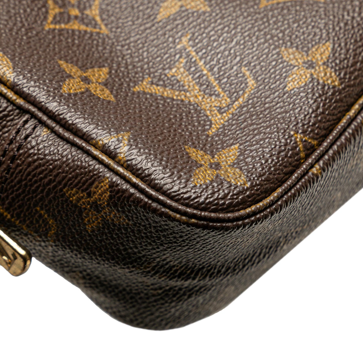 Louis Vuitton Monogram Trousse Toilette 23