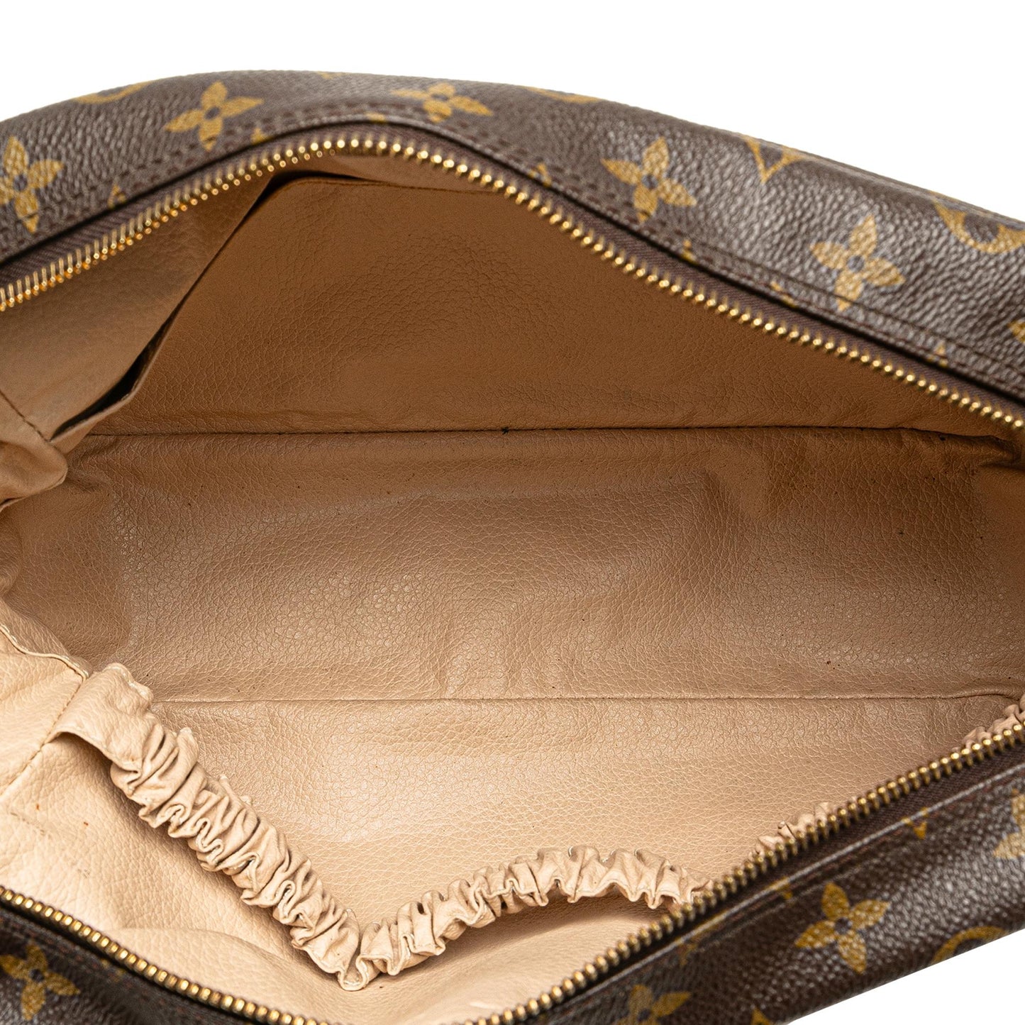 Louis Vuitton Monogram Trousse Toilette 28 (SHG-mX4ZBZ)
