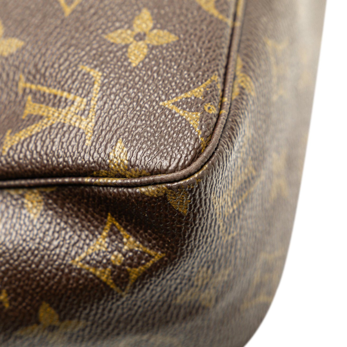 Louis Vuitton Monogram Trousse Toilette 28