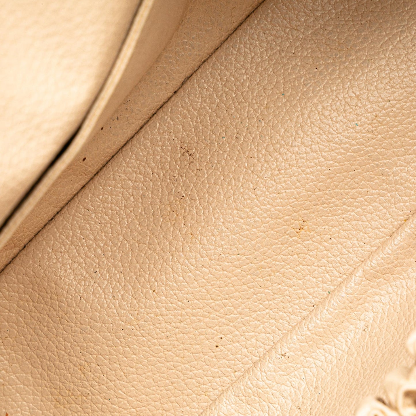 Louis Vuitton Monogram Trousse Toilette 28