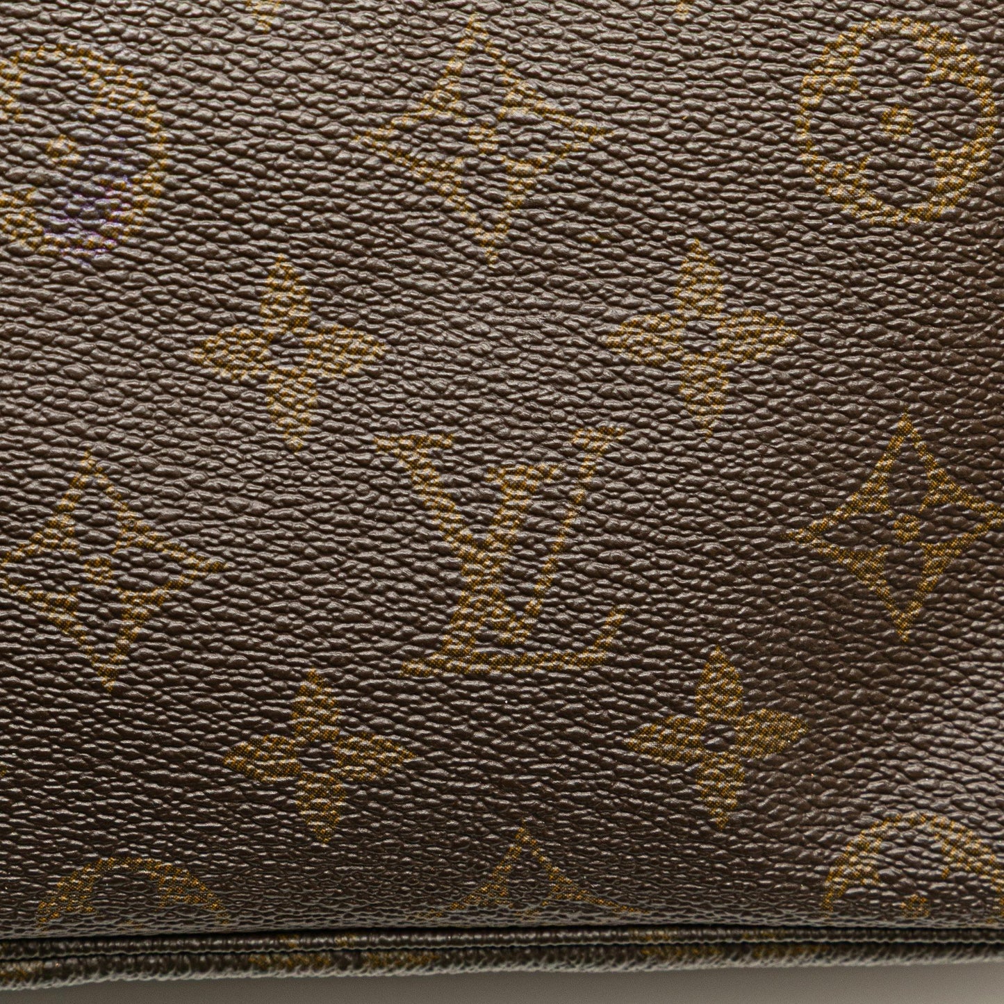 Louis Vuitton Monogram Trousse Toilette 28
