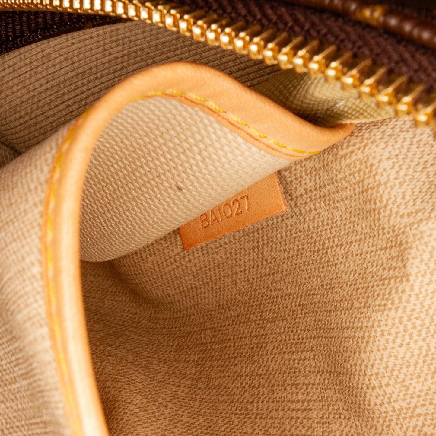 Louis Vuitton Monogram Trouville (SHG-aQBfgP)