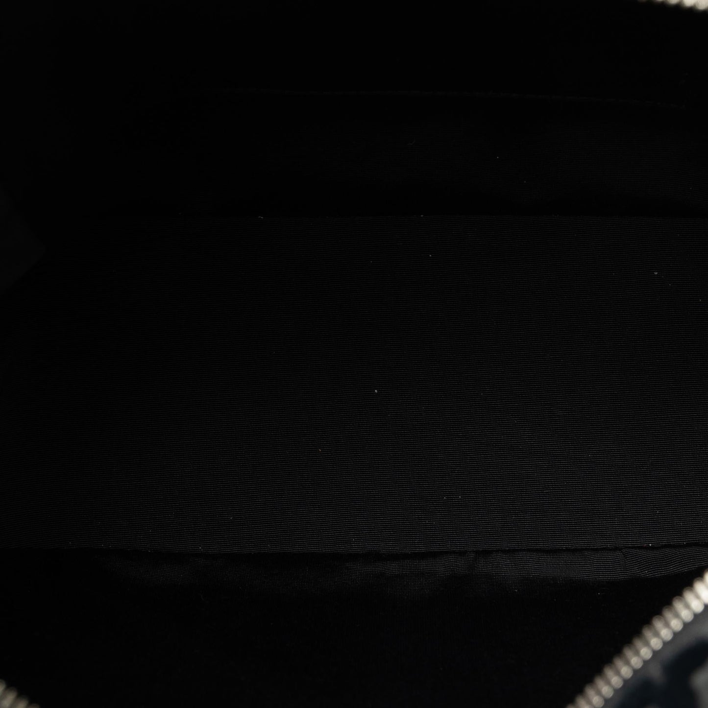 Louis Vuitton Monogram Tuffetage Deauville Cube (SHG-Sl2ruG)