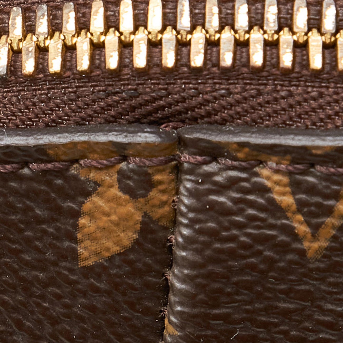 Louis Vuitton Monogram Turenne PM (SHG-eIuZ1v)