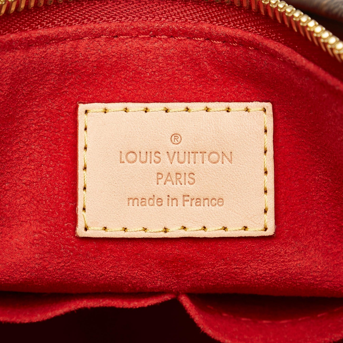 Louis Vuitton Monogram V Satchel (SHG-35831)