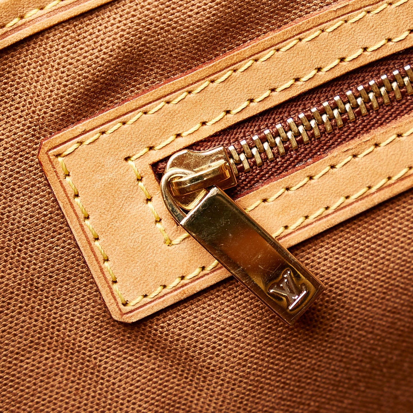 Louis Vuitton Monogram Vavin GM (SHG-wp50sT)