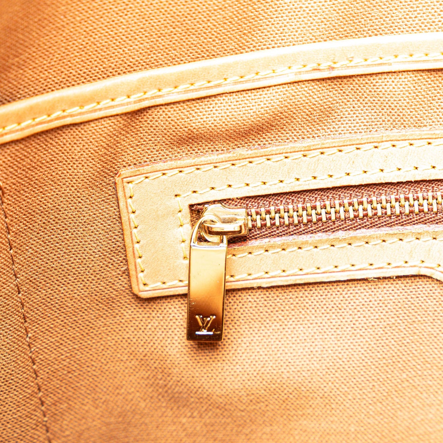 Louis Vuitton Monogram Vavin GM