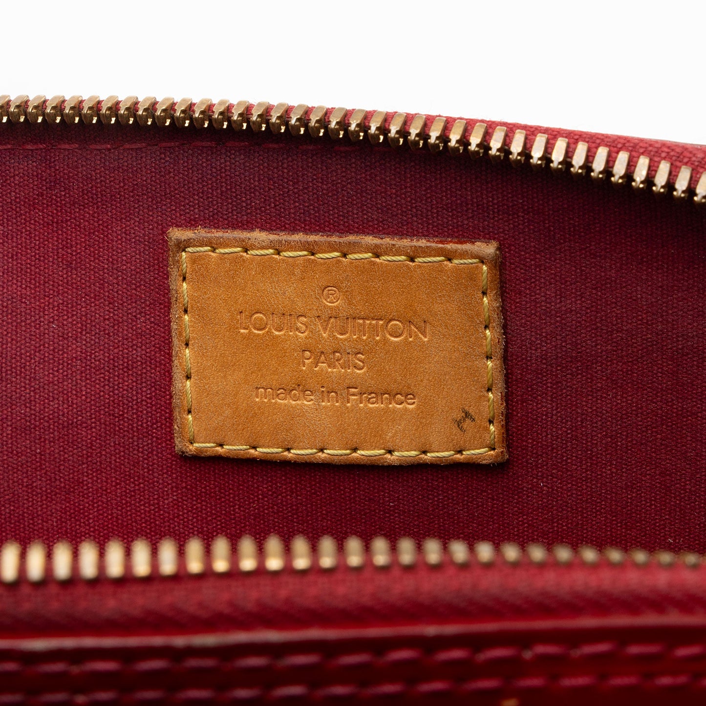 Louis Vuitton Monogram Vernis Alma BB Satchel (SHF-vZDusC)