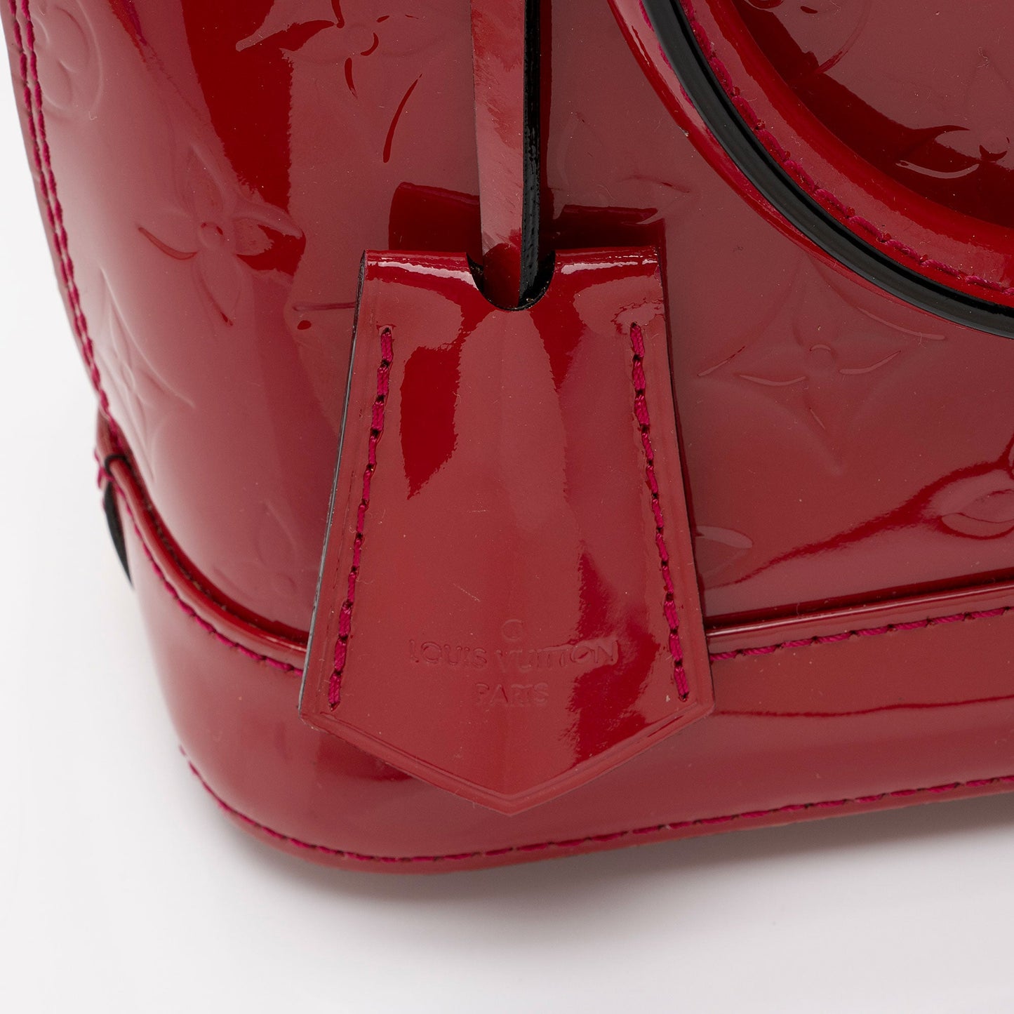 Louis Vuitton Monogram Vernis Alma BB Satchel (SHF-8DONFA)