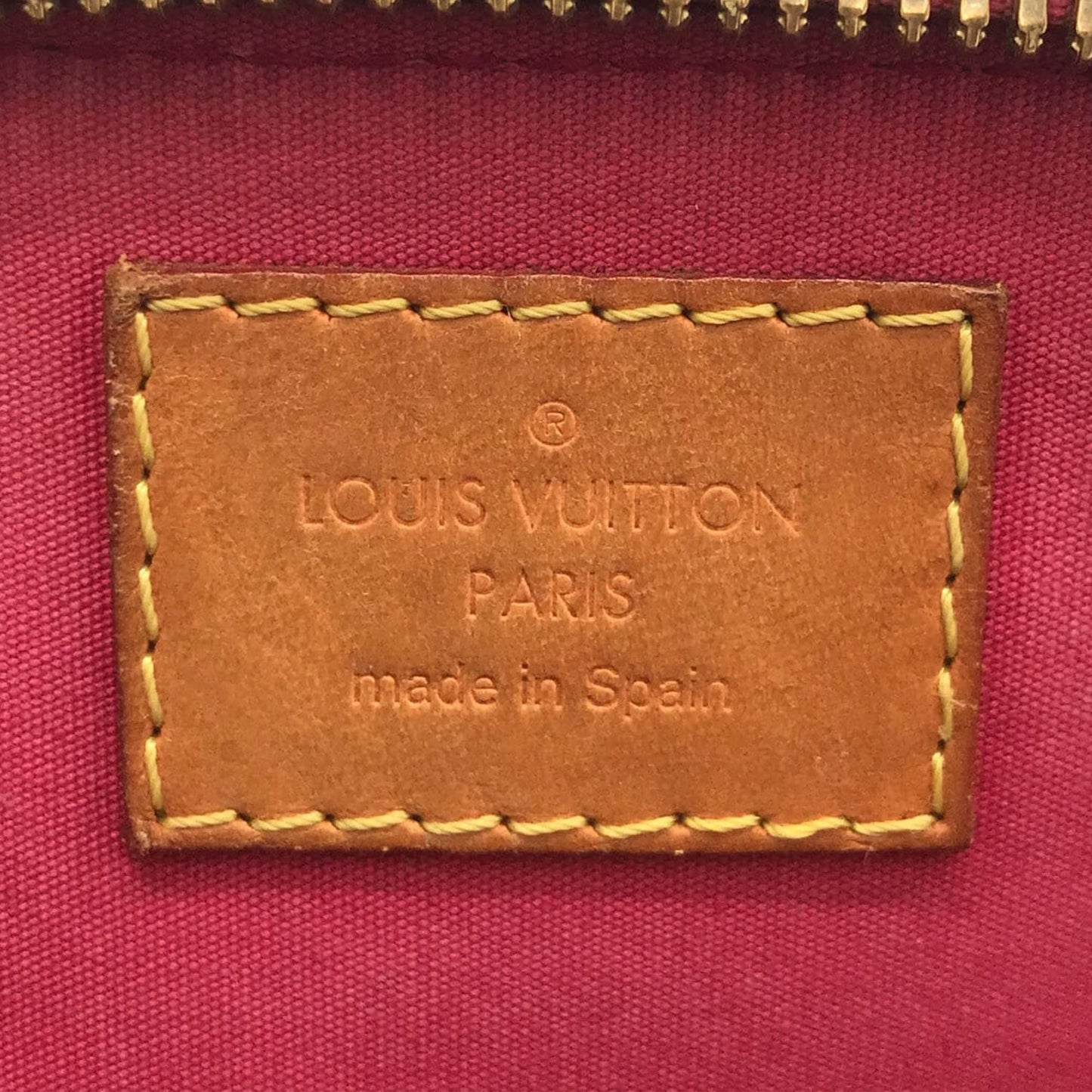 Louis Vuitton Monogram Vernis Alma BB (SHG-GbIg8C)