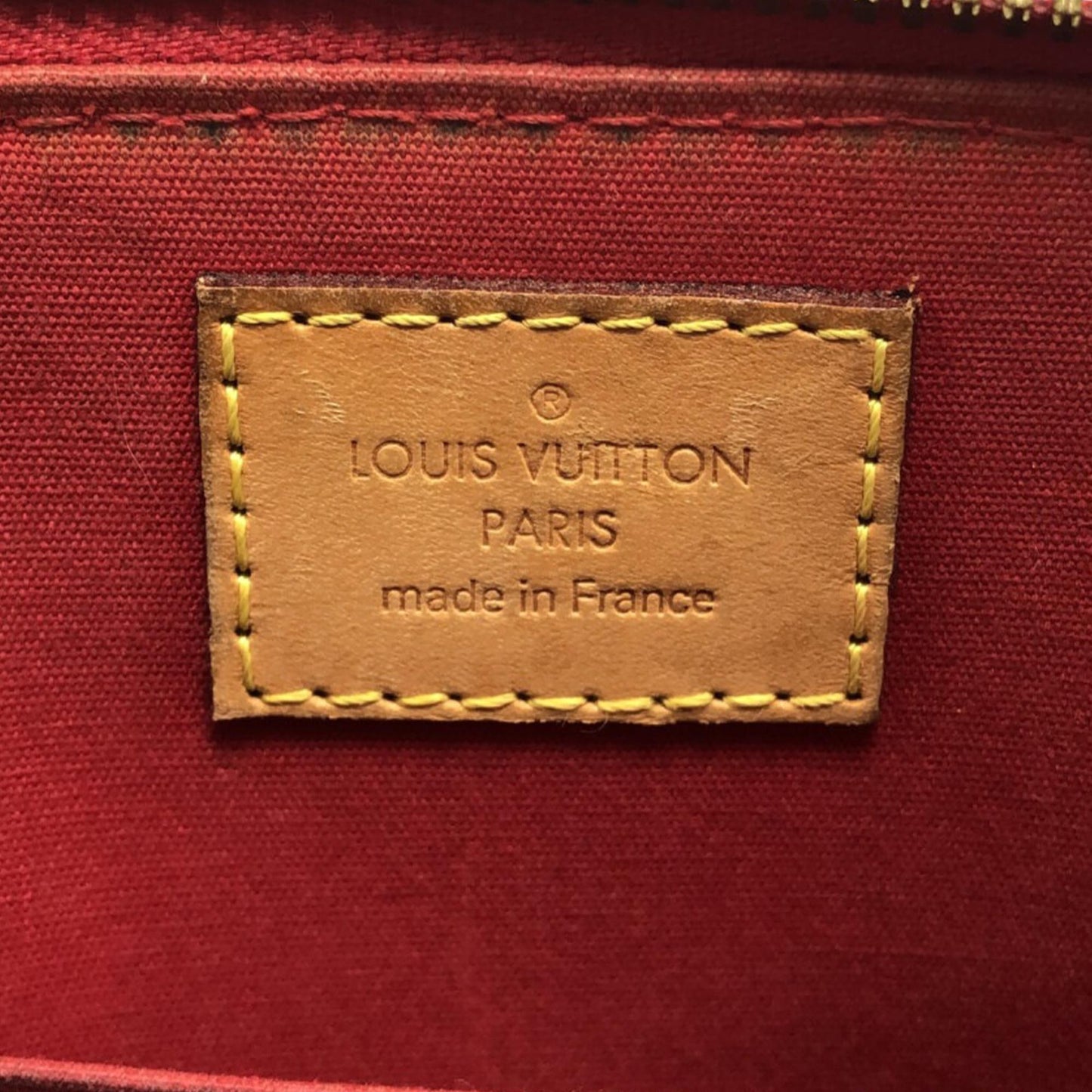 Louis Vuitton Monogram Vernis Alma BB (SHG-dJprRU)