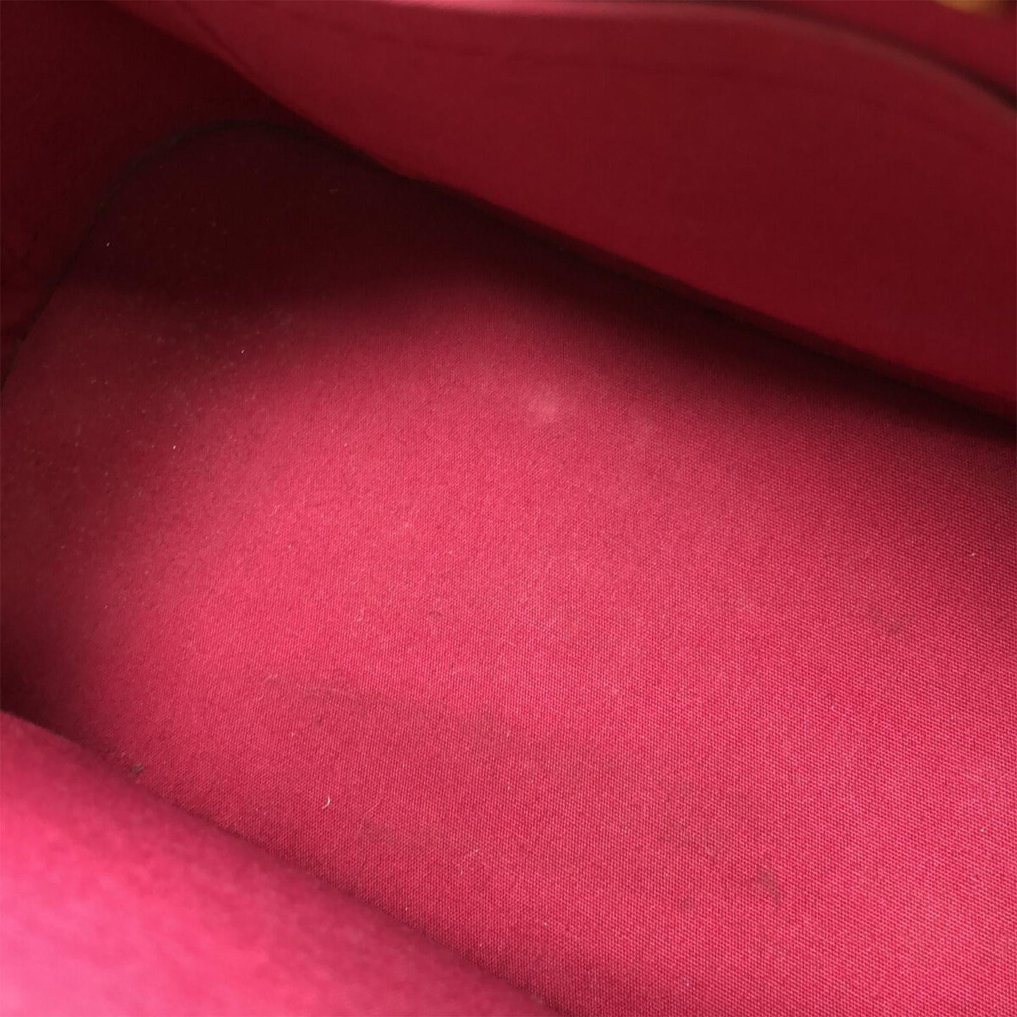 Louis Vuitton Monogram Vernis Alma BB (SHG-B5yQO3)