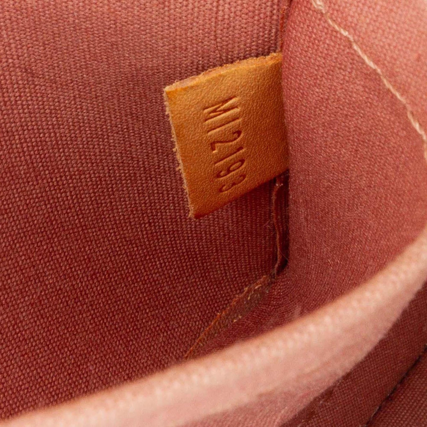 Louis Vuitton Monogram Vernis Alma BB