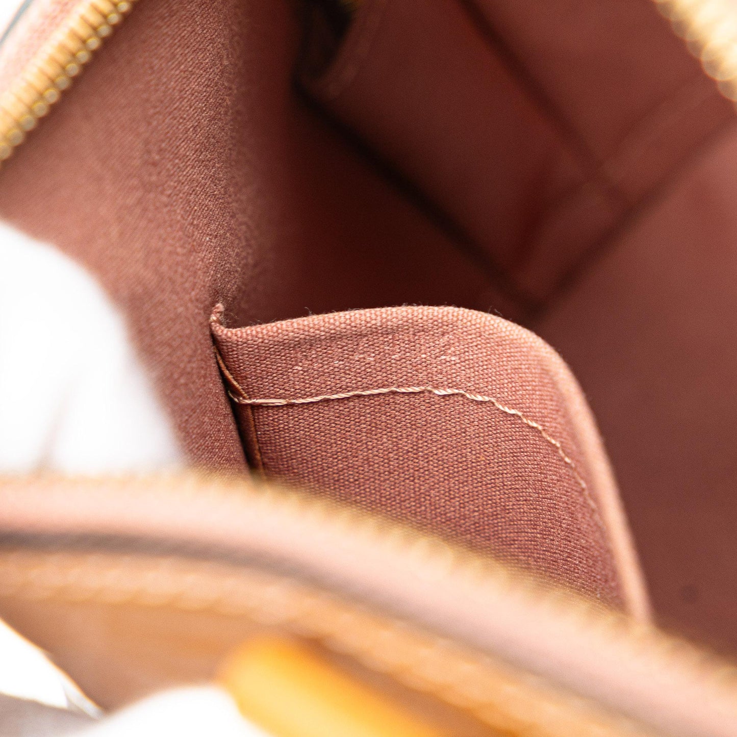 Louis Vuitton Monogram Vernis Alma BB