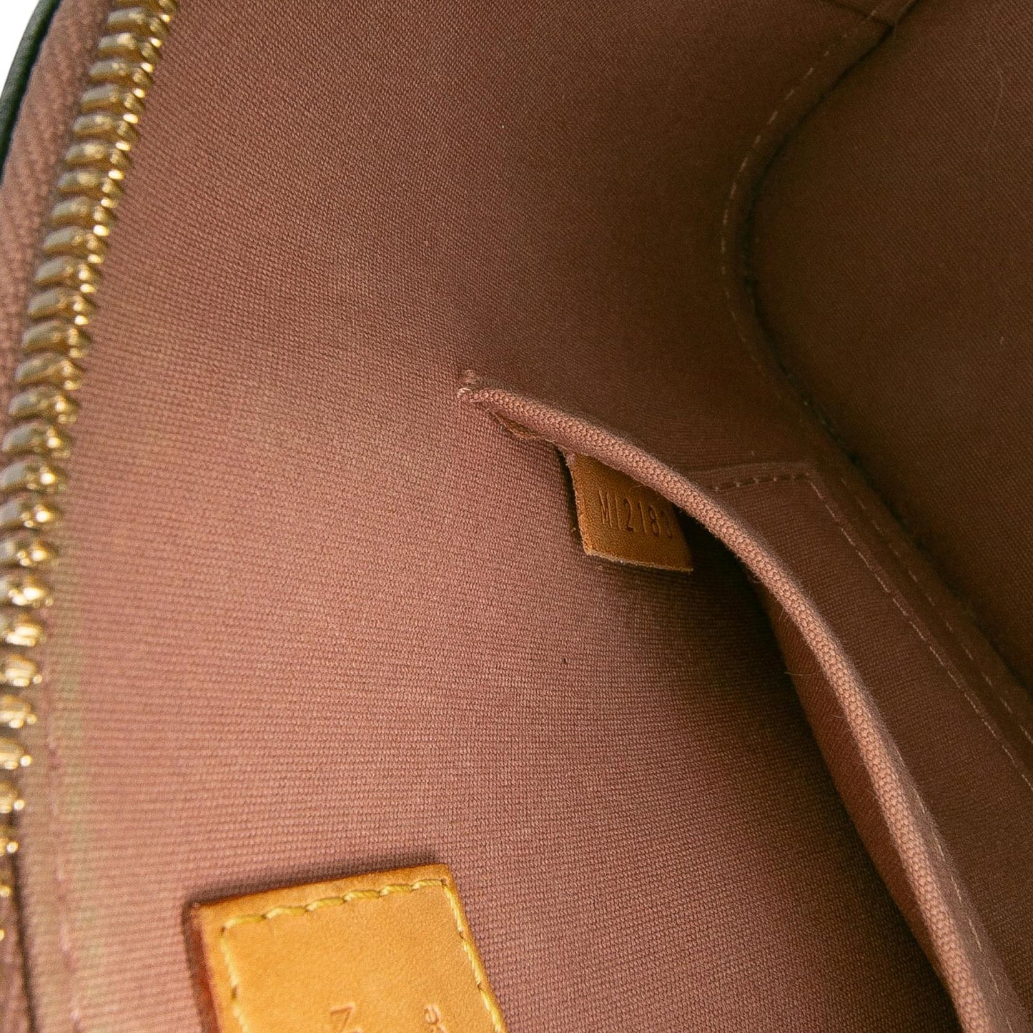 Louis Vuitton Monogram Vernis Alma BB