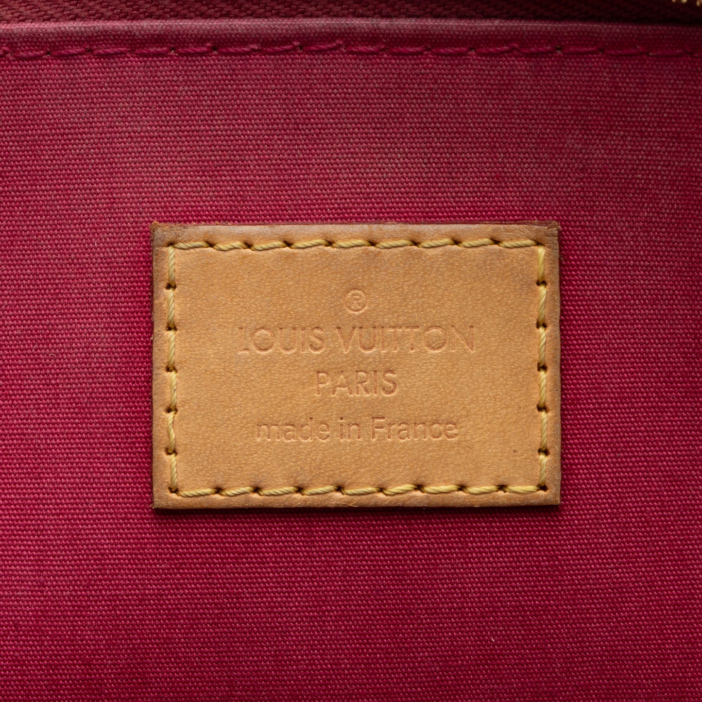 Louis Vuitton Monogram Vernis Alma PM Satchel (SHF-yz8PNO)