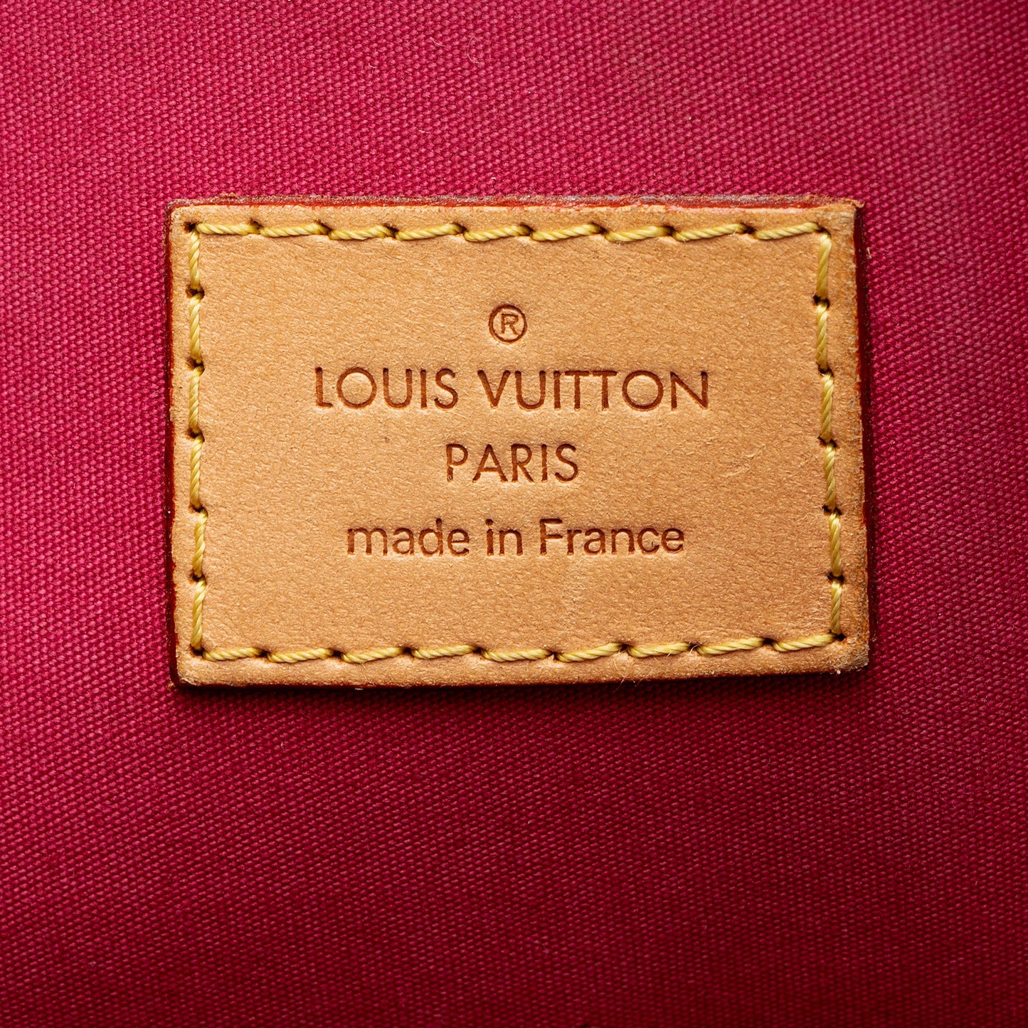 Louis Vuitton Monogram Vernis Alma PM Satchel (SHF-aJkS4O)