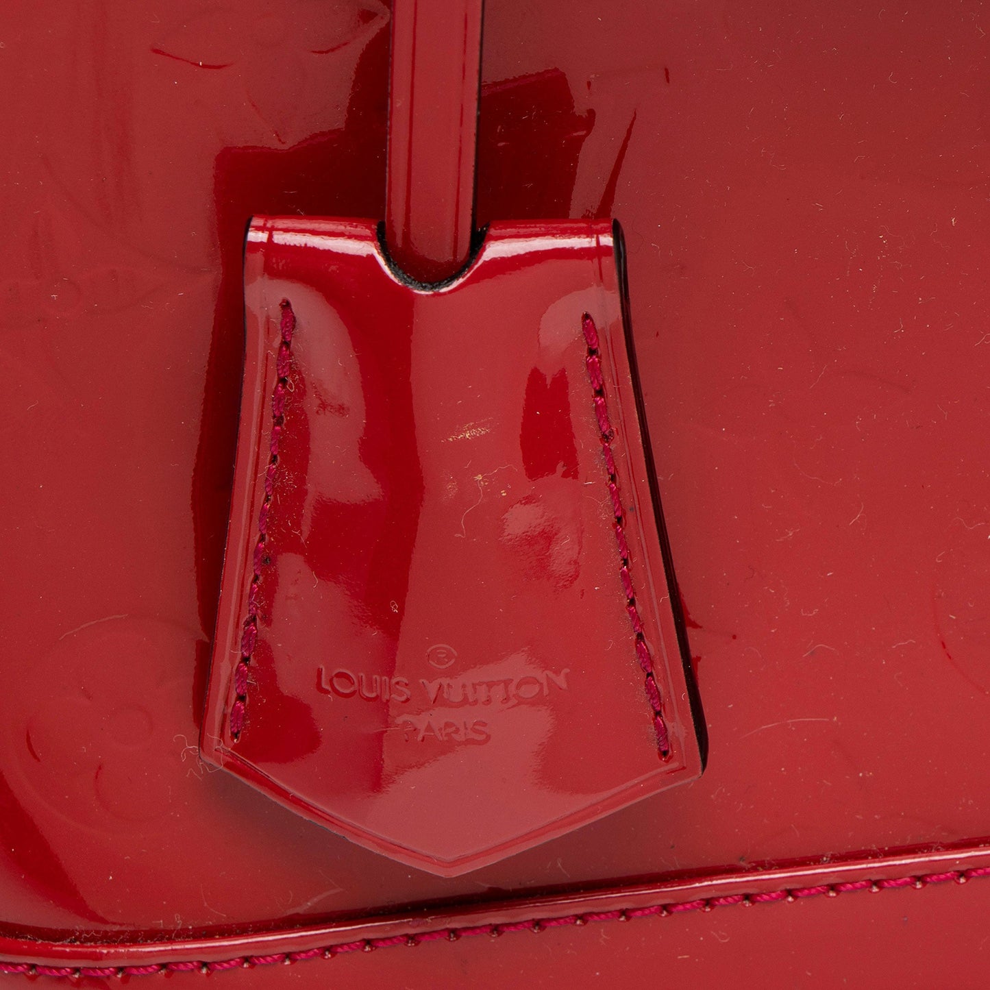 Louis Vuitton Monogram Vernis Alma PM Satchel (SHF-WV66qb)