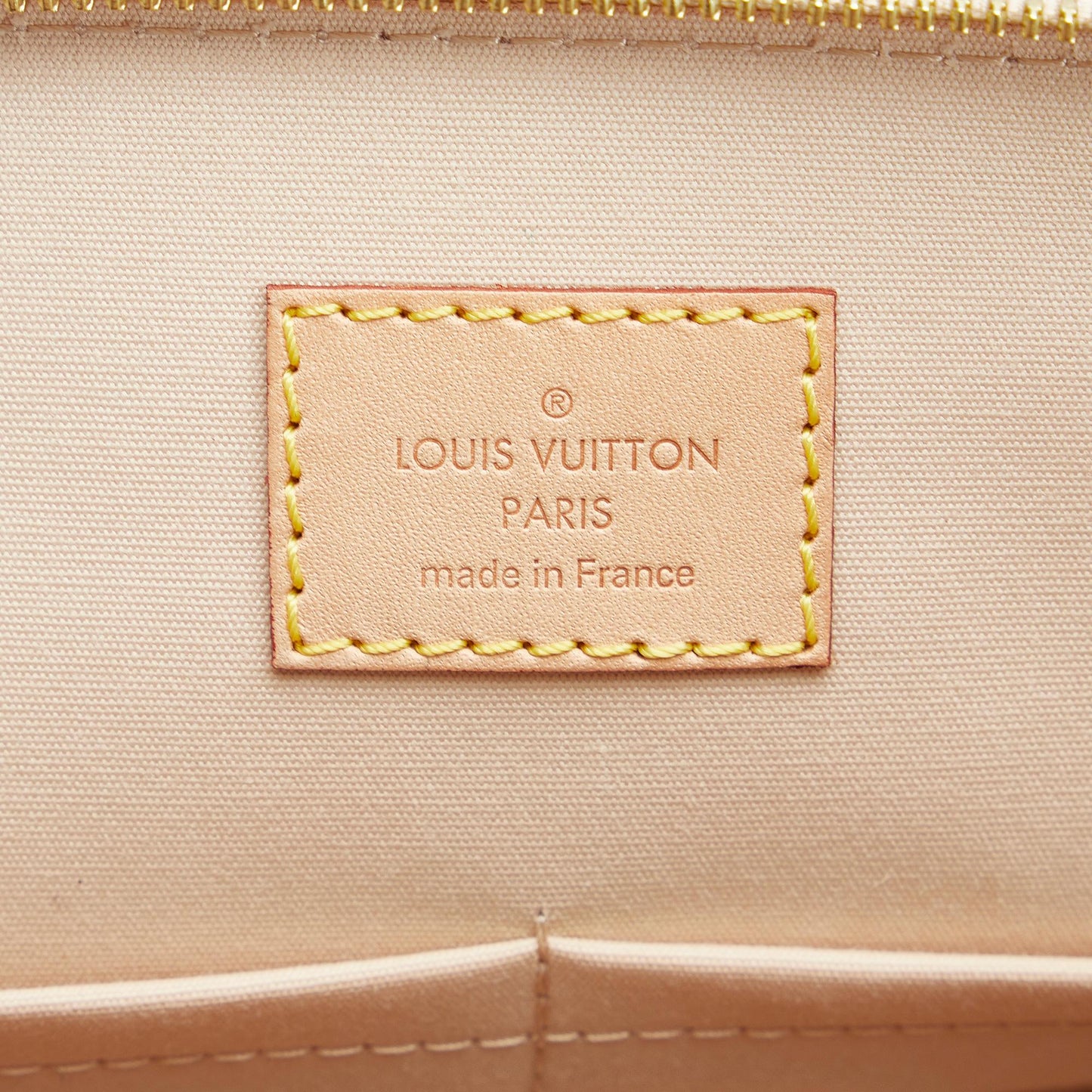 Louis Vuitton Monogram Vernis Alma PM (SHG-YSzmk9)
