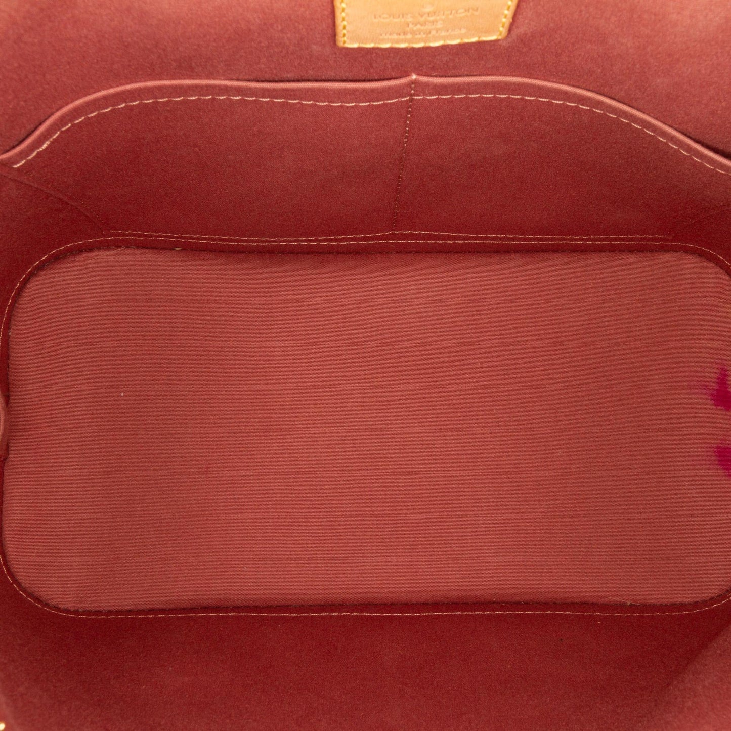 Louis Vuitton Monogram Vernis Alma PM (SHG-jdkAUa)