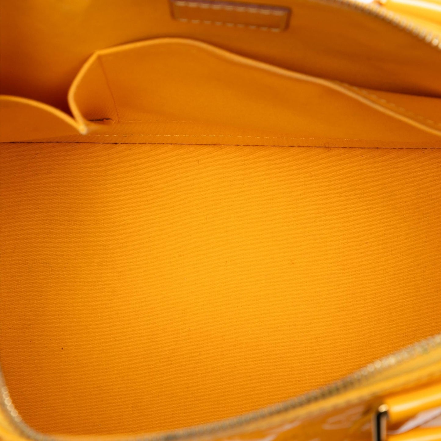 Louis Vuitton Monogram Vernis Alma PM