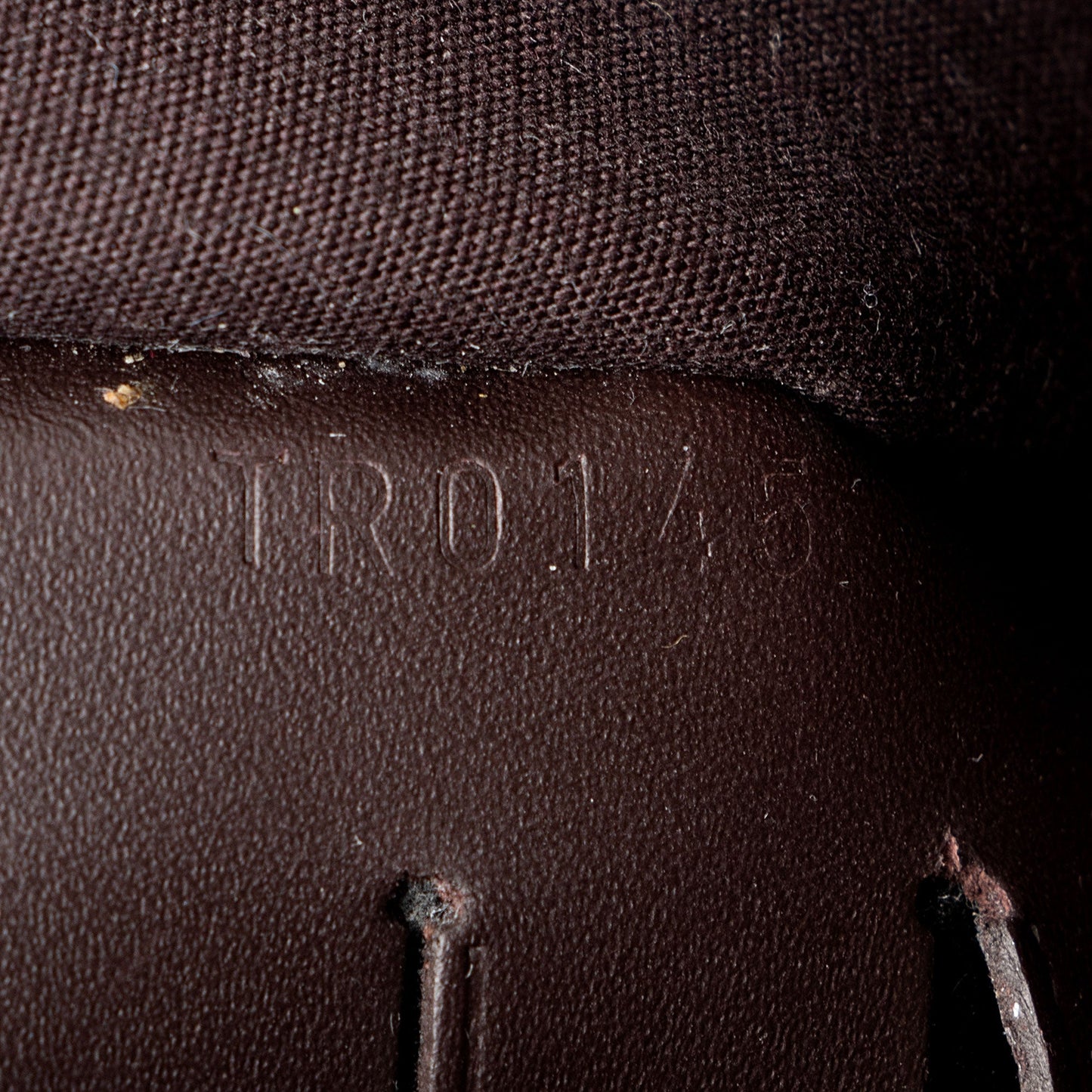 Louis Vuitton Monogram Vernis Ana Clutch (SHF-Jnmx4k)