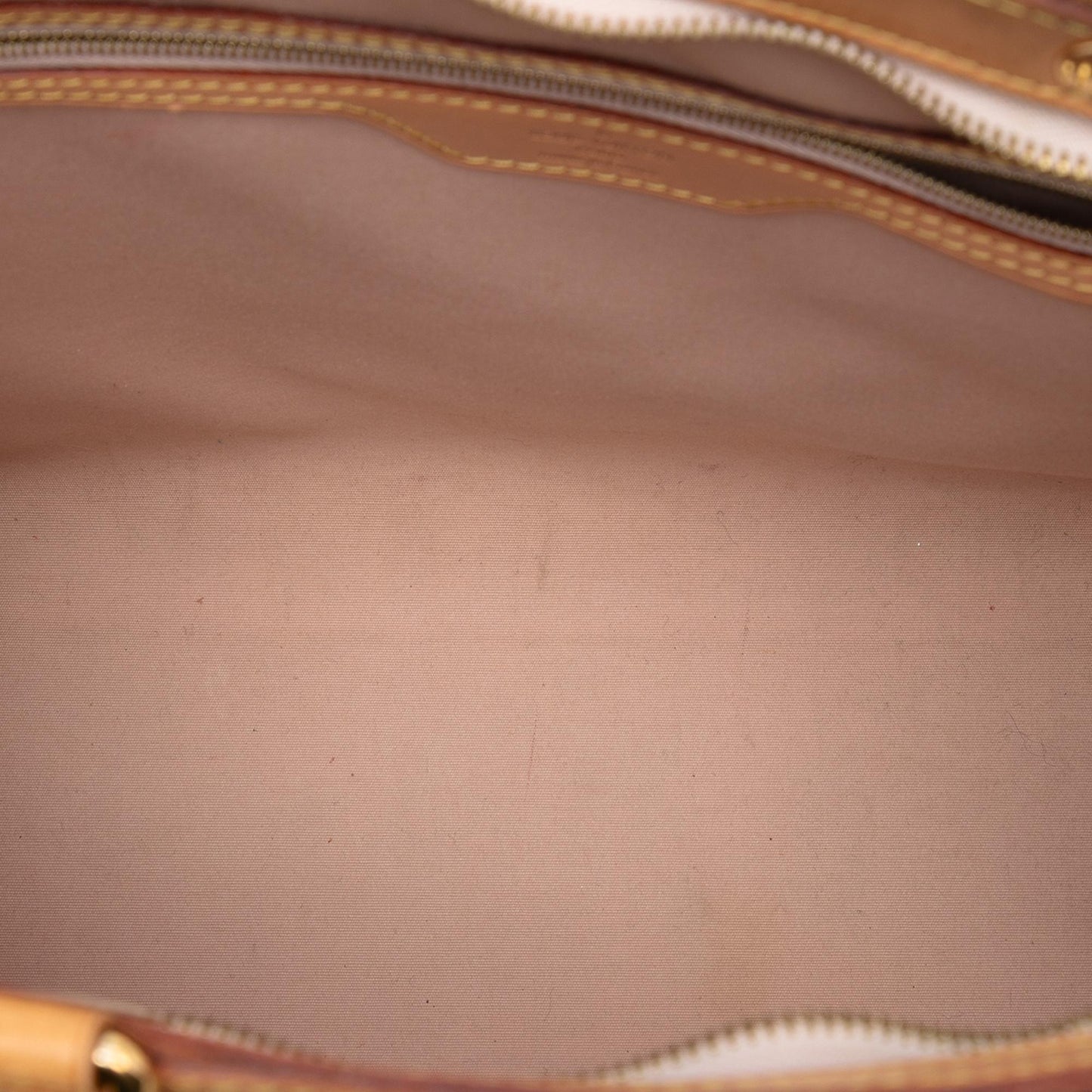 Louis Vuitton Monogram Vernis Brea GM