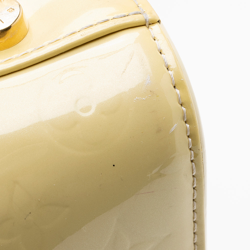 Louis Vuitton Monogram Vernis Brea MM Satchel (SHF-20211)