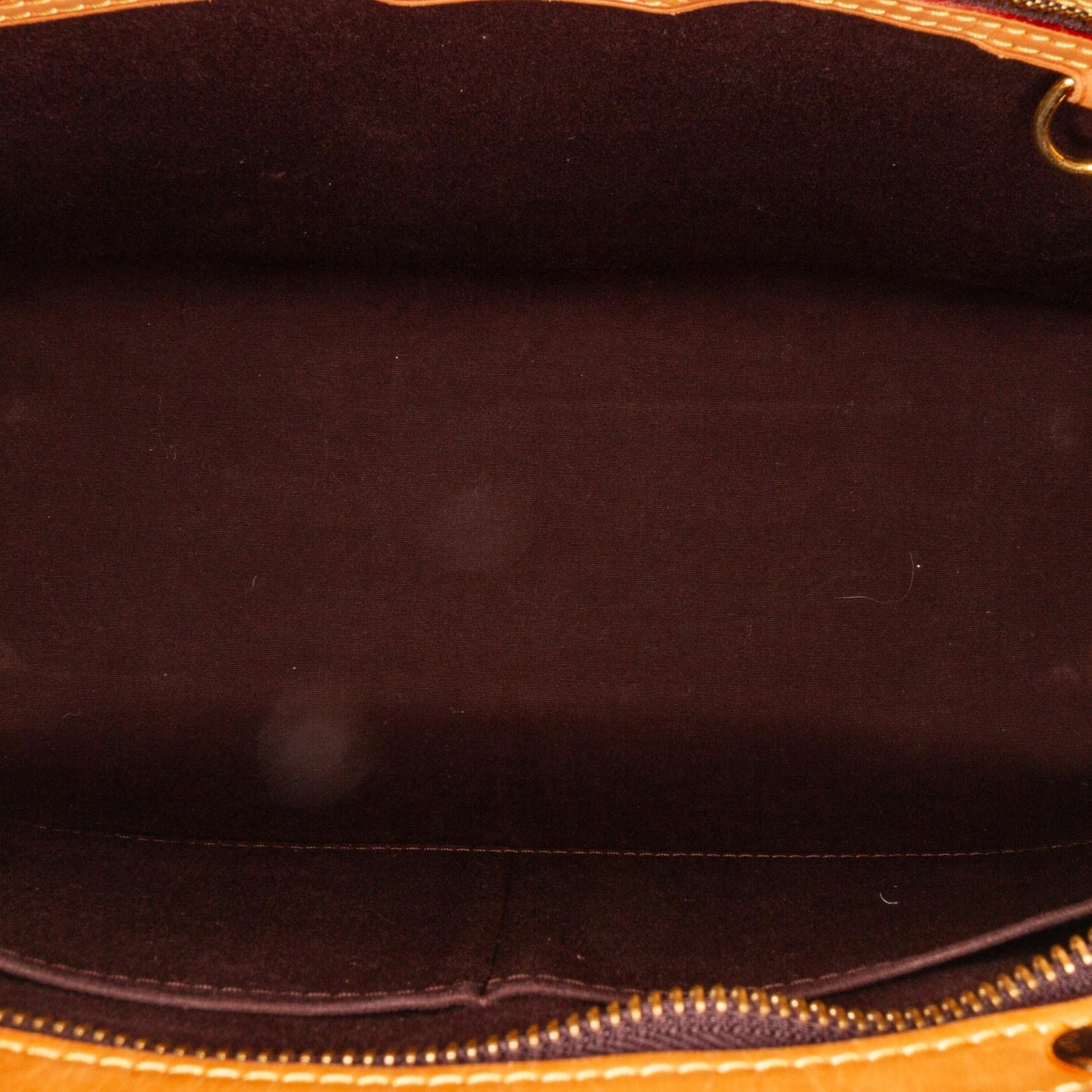 Louis Vuitton Monogram Vernis Brea MM (SHG-tfkFqQ)