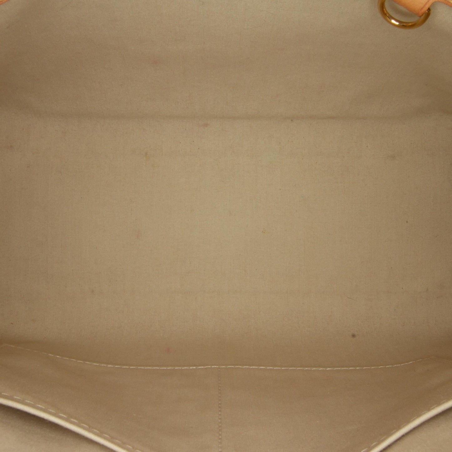 Louis Vuitton Monogram Vernis Brea MM (SHG-yttlDO)
