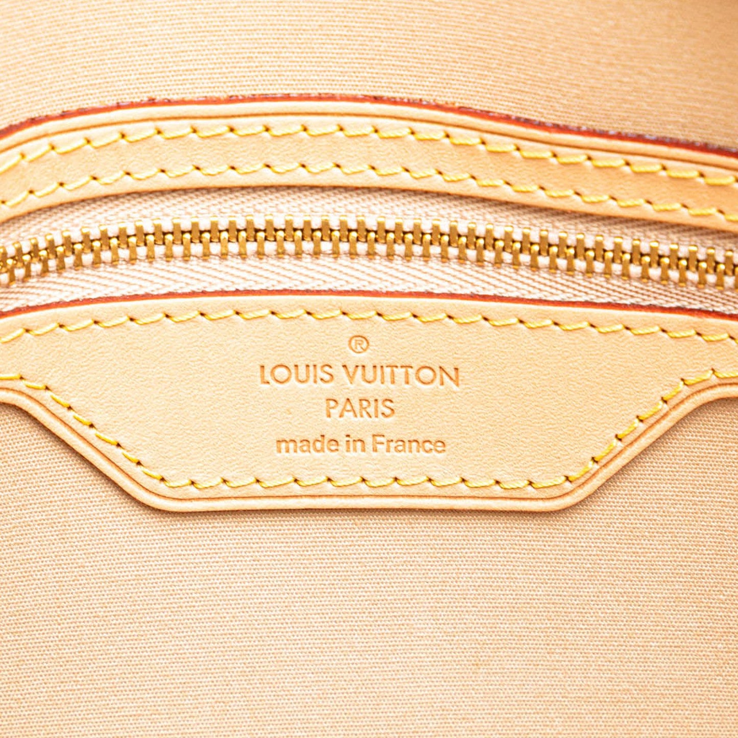 Louis Vuitton Monogram Vernis Brea MM
