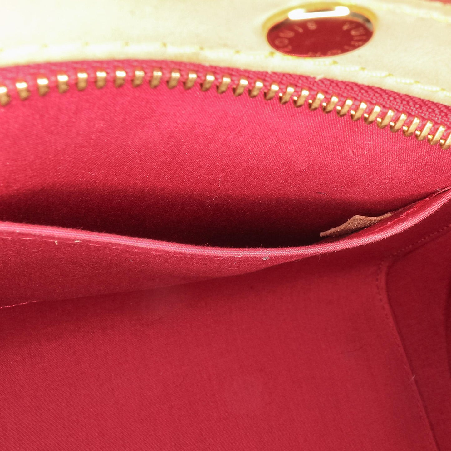 Louis Vuitton Monogram Vernis Brea MM